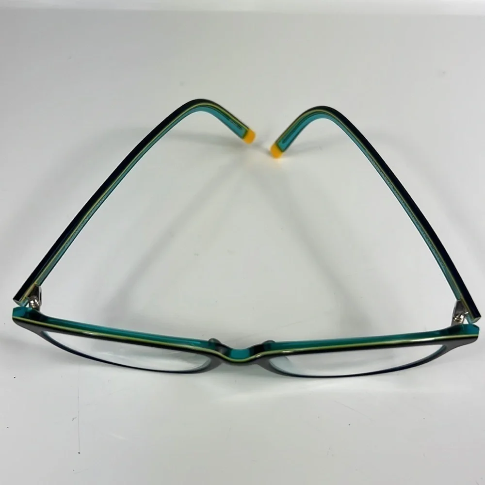 Humphrey’s glasses navy